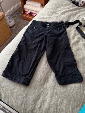 Style & Co. Black Capris